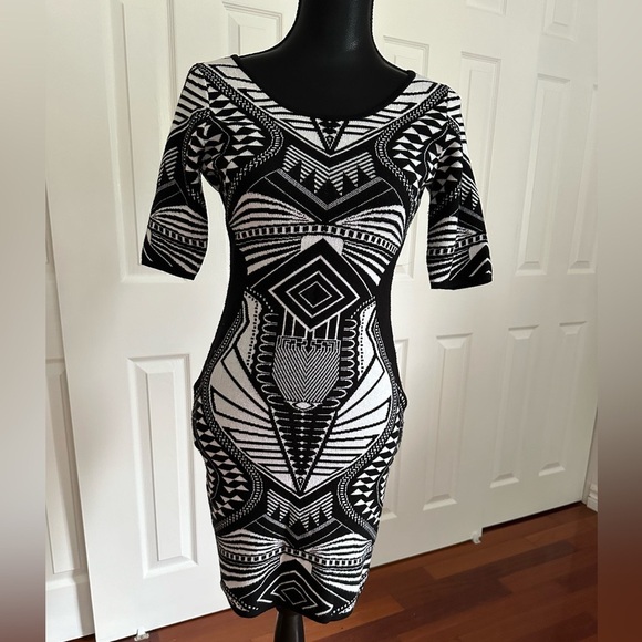 Wool dress. A go-to staple for cooler work days. - Picture 2 of 6